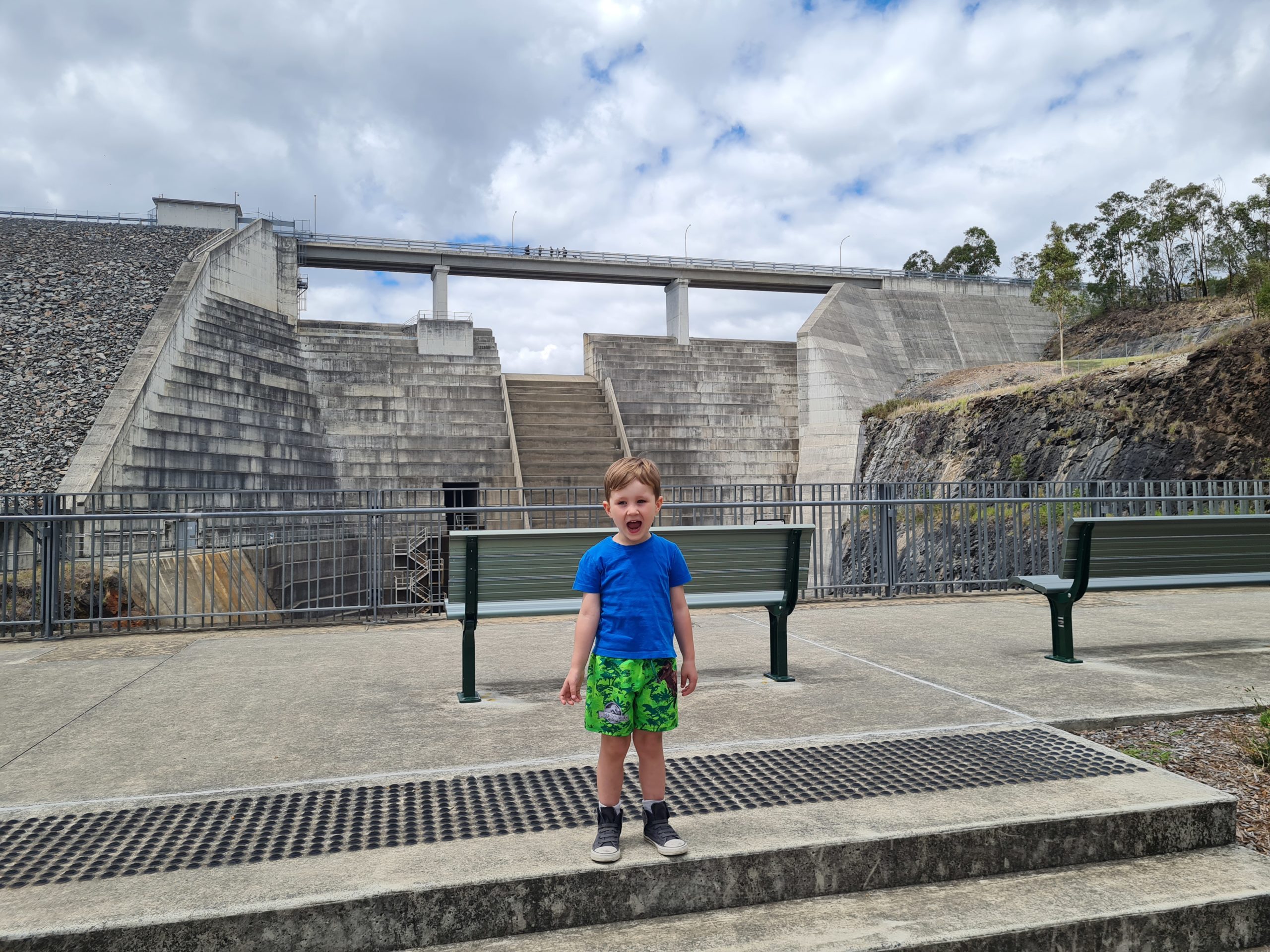 Hinze Dam Spillway Lookout