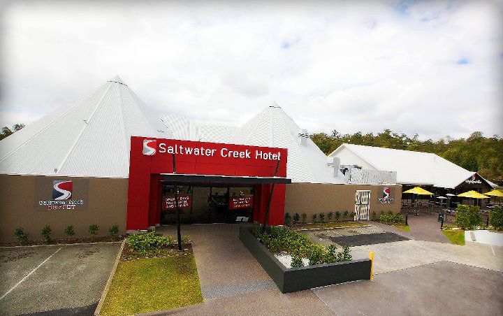 Saltwater Creek Hotel