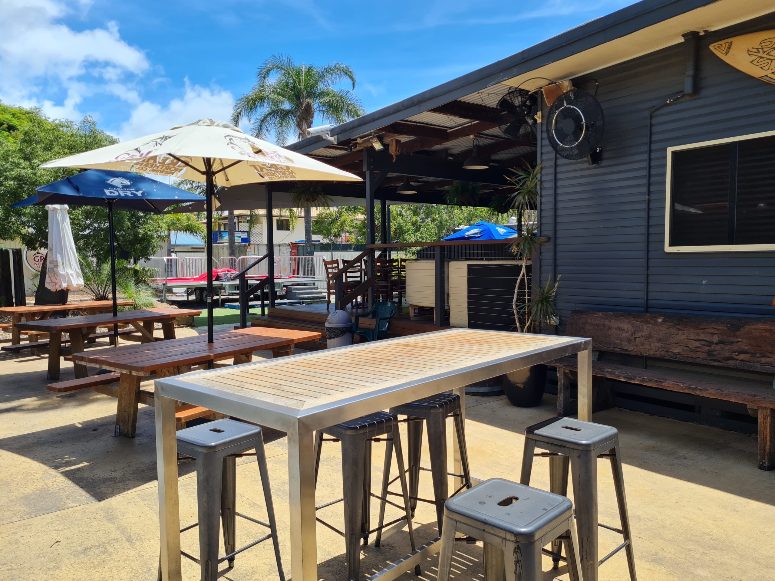 Jacobs Well Tavern Outdoor Dining