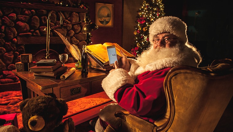 Santa-Claus-Live-From-The-North-Pole
