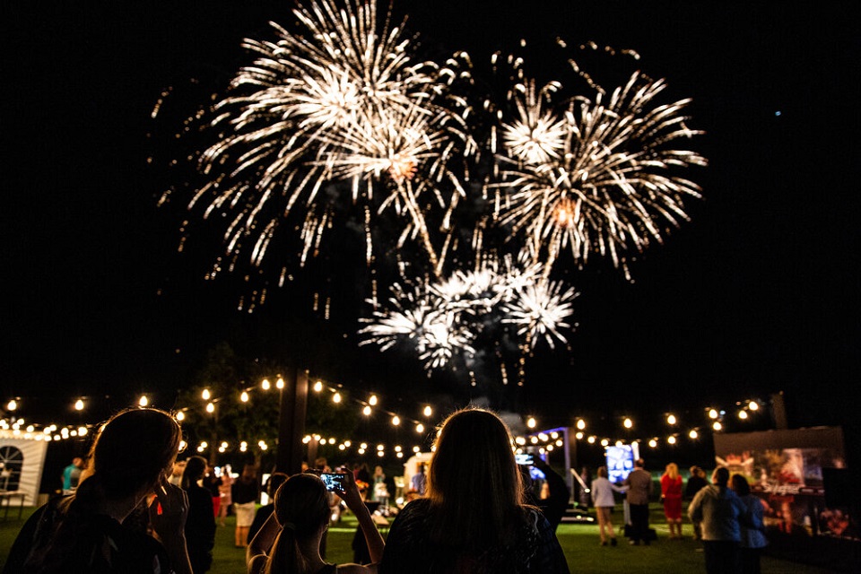 Wild-Earth-NYE-Resolution-Run-and-fisiocrem-Community-Carnival