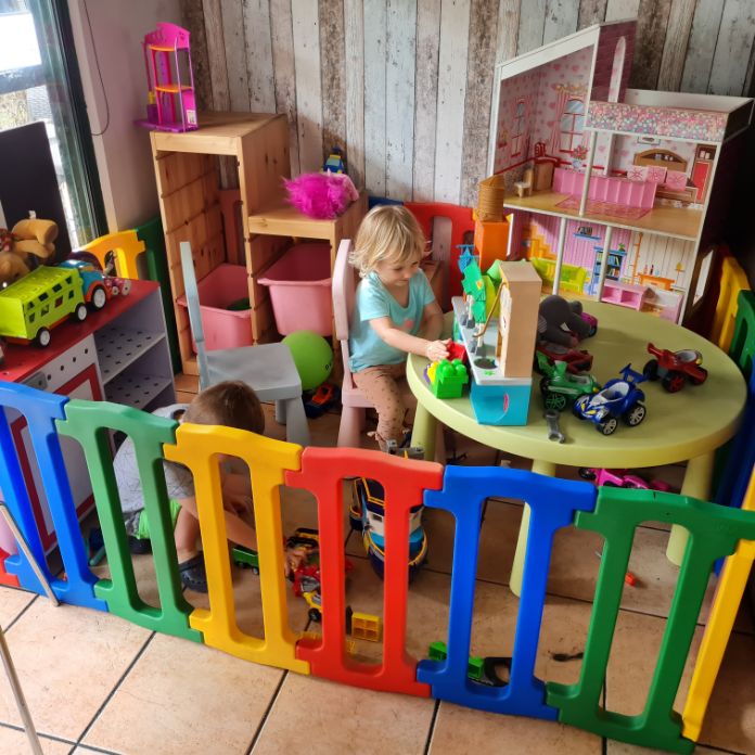 Toddler friendly cafes near me