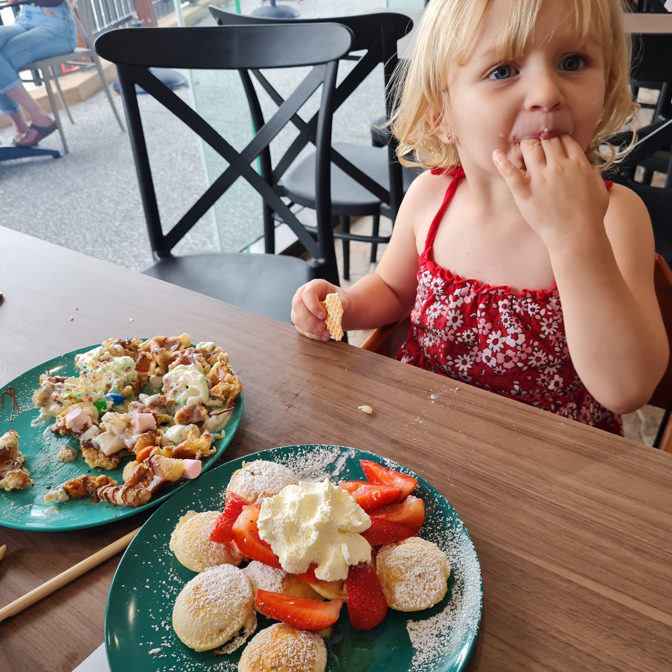 kid friendly places to eat near me