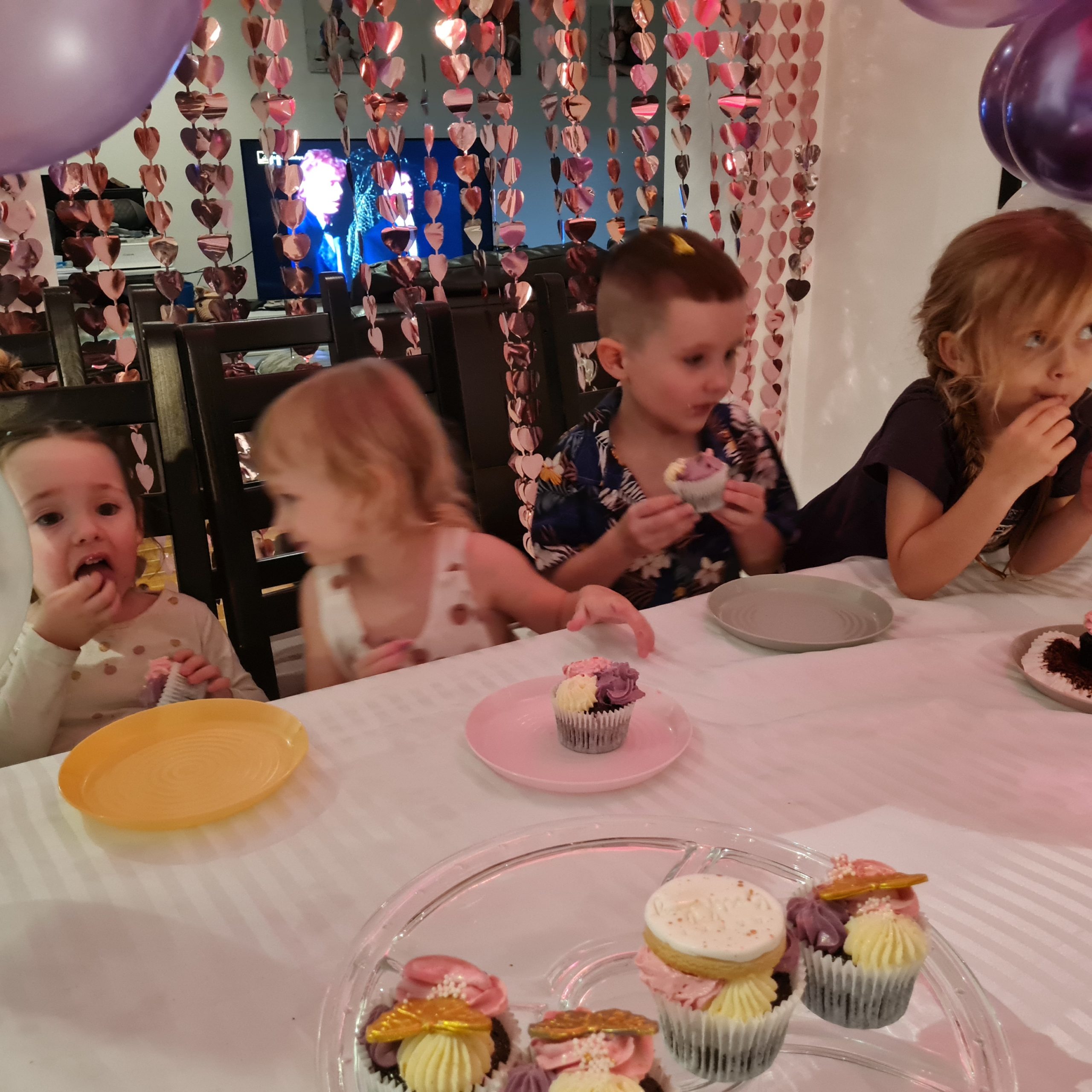 kids birthday cupcakes near me