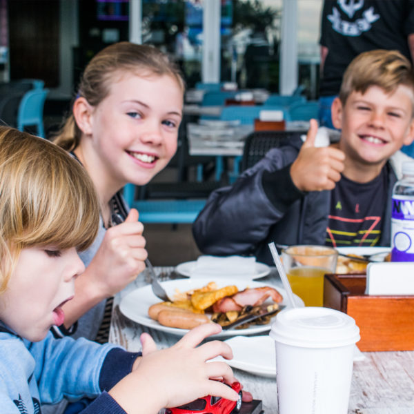 Tallebudgera-Surf-Club-Kids-Eat-Free